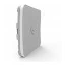 Mikrotik  RBSXTsq5nD Low-cost small-size 16dBi 5GHz dual chain integrated CPE/Backbone